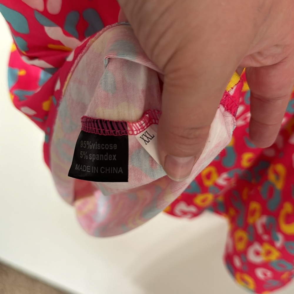 Colorful cheetah Southern Stitch top - Picture 9 of 16